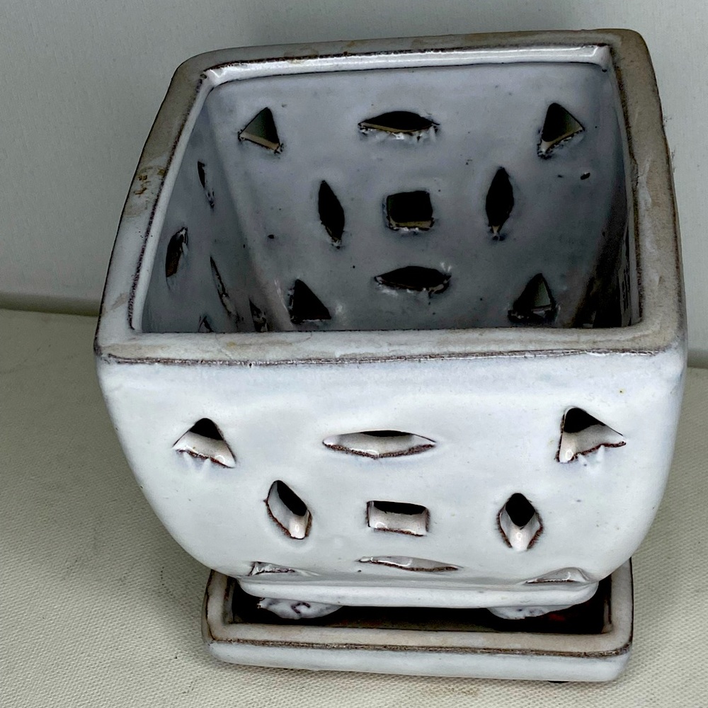 Orchid Pot